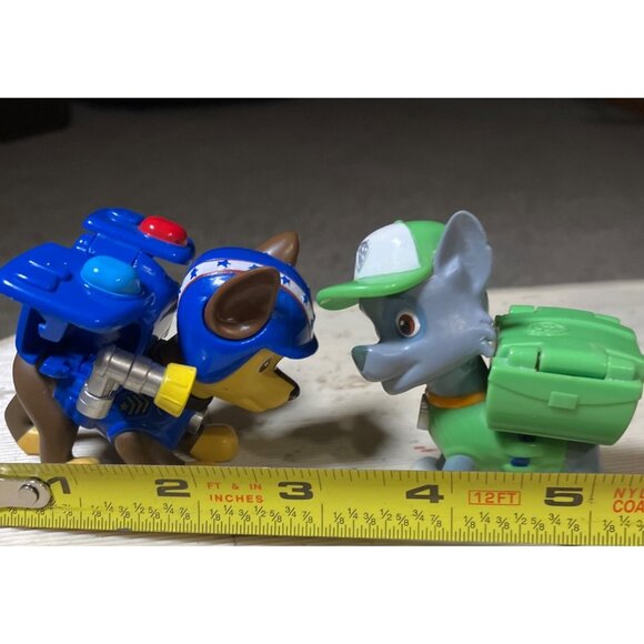 Paw Patrol Bundle of 3 Mini Action Figures - Picture 9 of 12